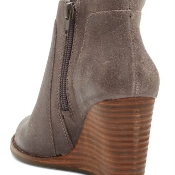 Lucky Brand Storm Yabba Leather Wedge Bootie - Picture 3 of 5
